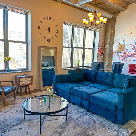 Mccormick Place 3Br Luxury Penthouse Duplex With Personal Rooftop And Optional Parking For 8 Guests In Chicago South Loop Exterior photo
