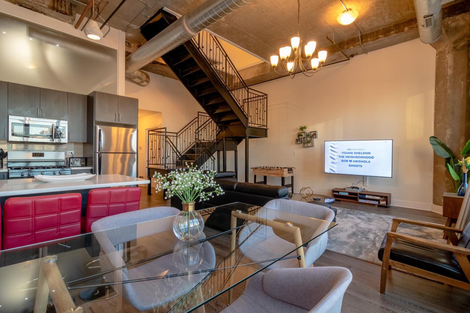 Mccormick Place 3Br Luxury Penthouse Duplex With Personal Rooftop And Optional Parking For 8 Guests In Chicago South Loop Exterior photo