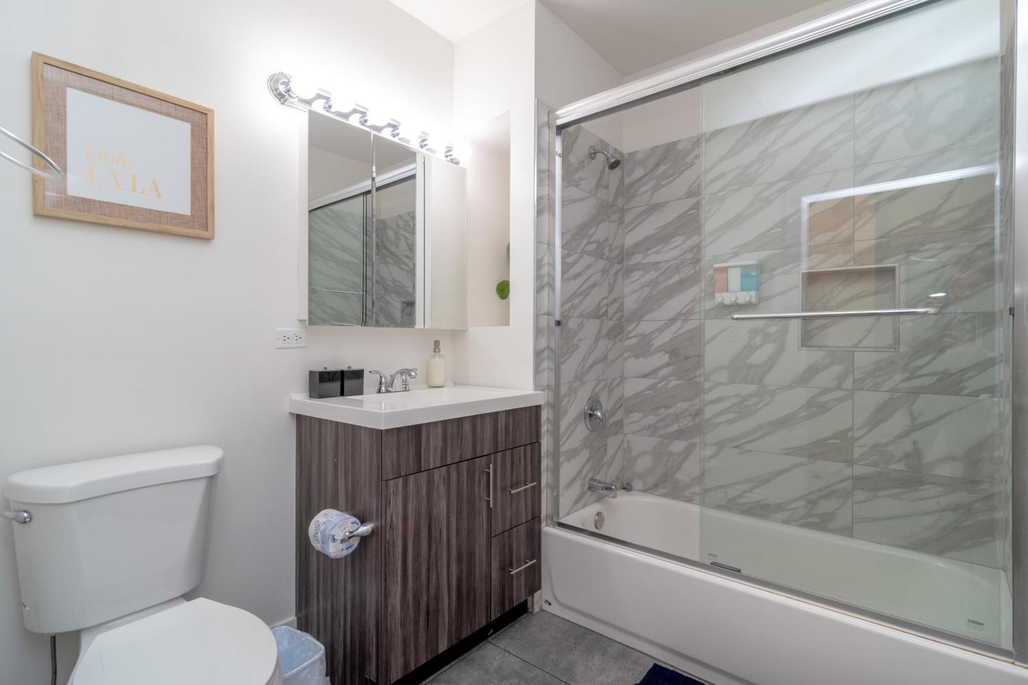 Mccormick Place 3Br Luxury Penthouse Duplex With Personal Rooftop And Optional Parking For 8 Guests In Chicago South Loop Exterior photo