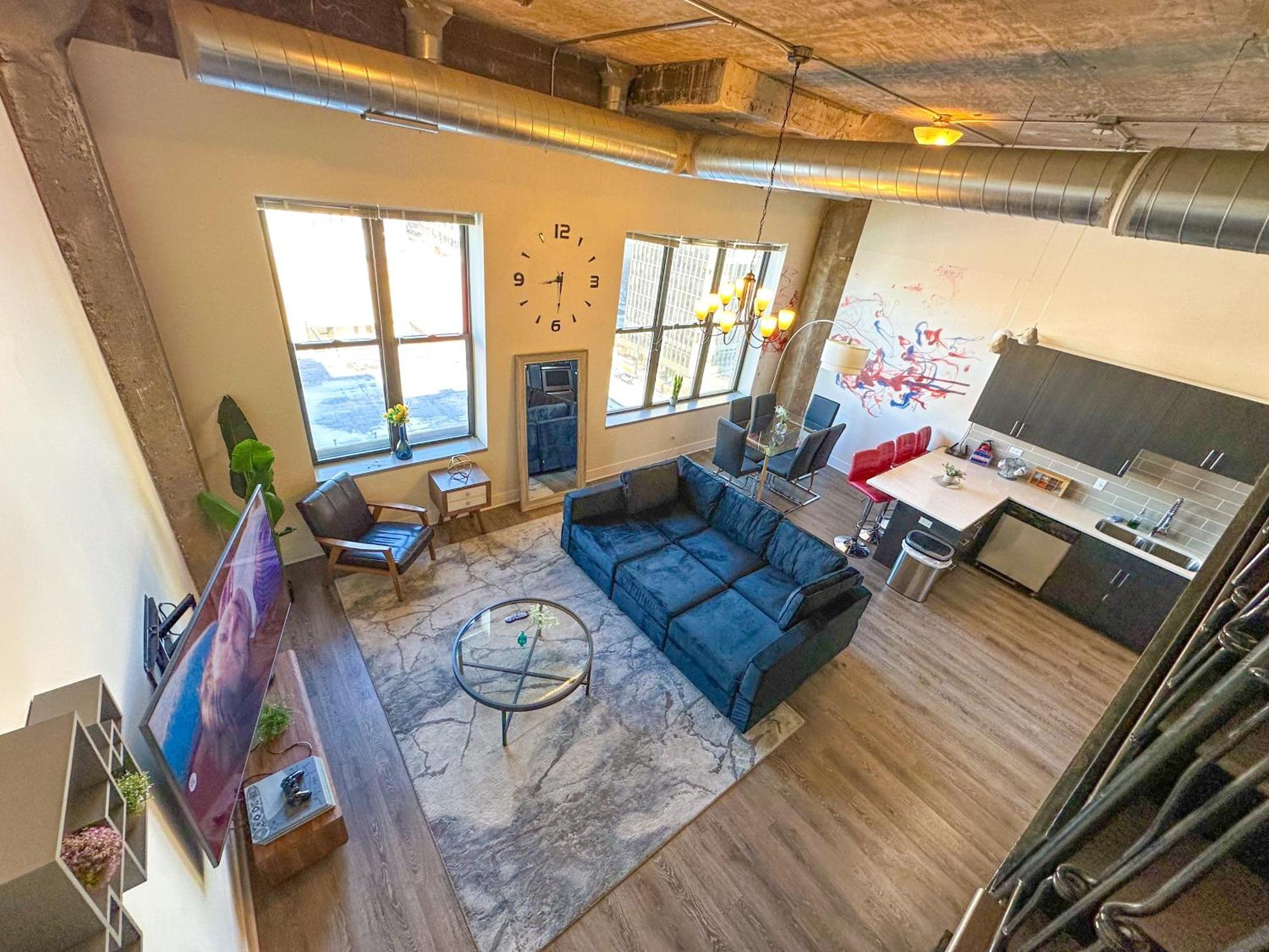 Mccormick Place 3Br Luxury Penthouse Duplex With Personal Rooftop And Optional Parking For 8 Guests In Chicago South Loop Exterior photo